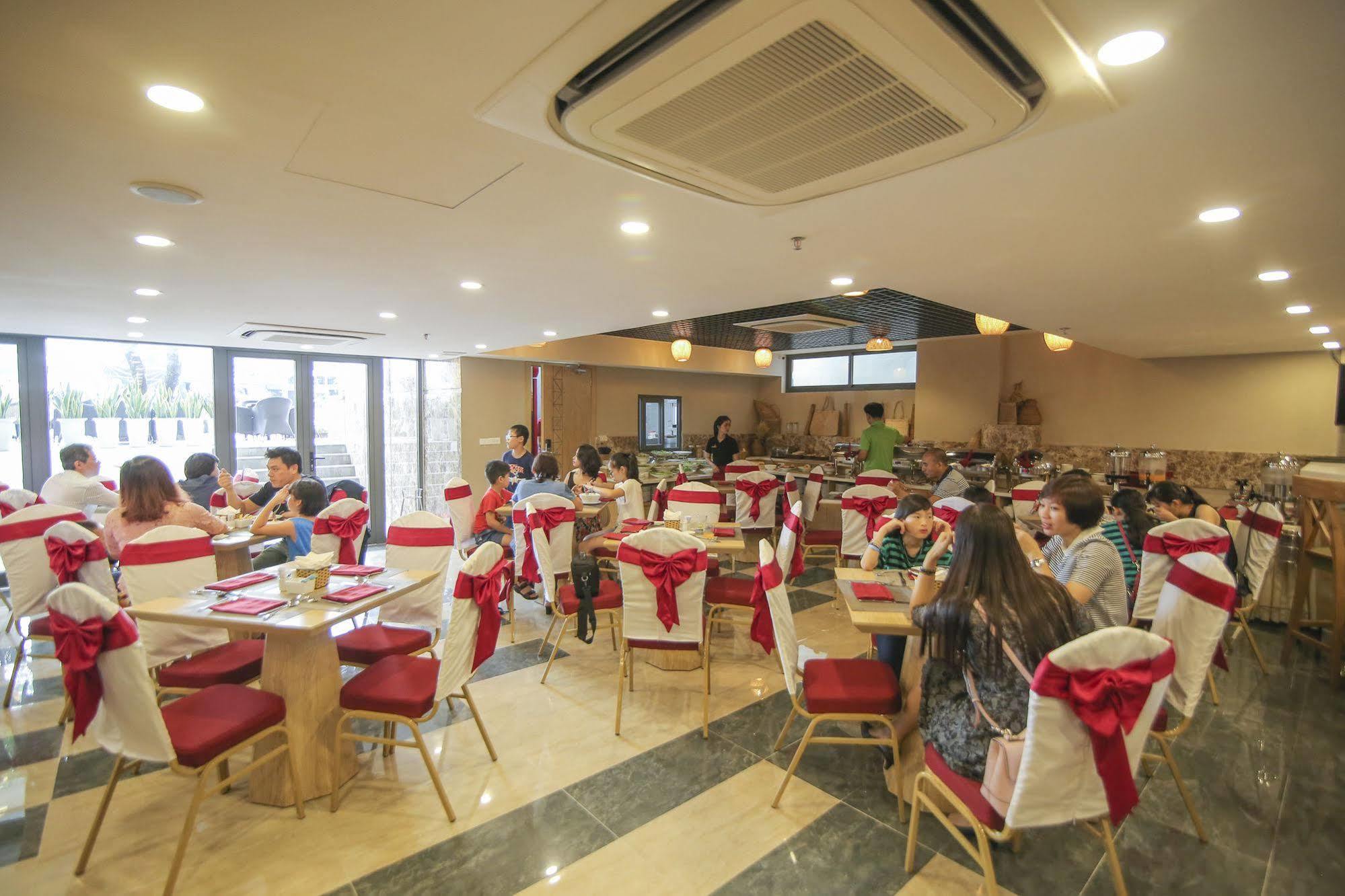 Royal Huy Da Nang Hotel Bagian luar foto